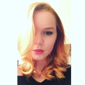 Meet your Posher, Agne