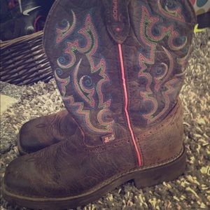 Justin square toed, 10" waterproof boots