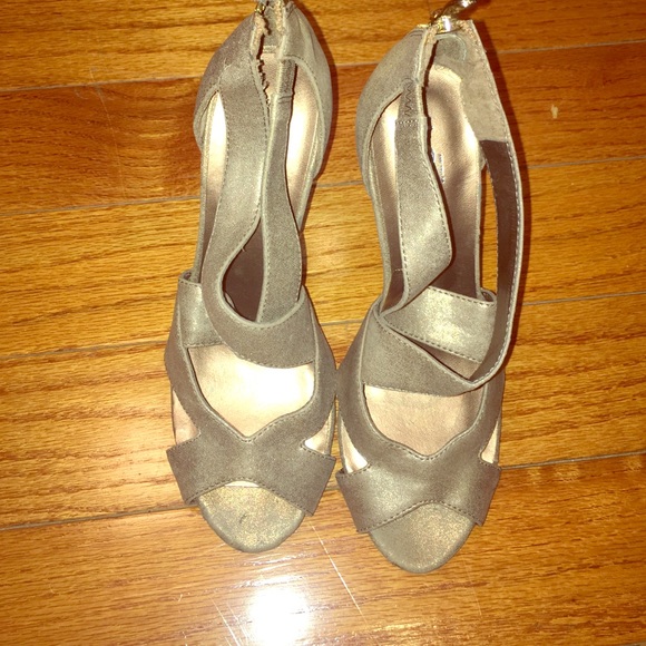 Loft gold/bronze high heel sandals