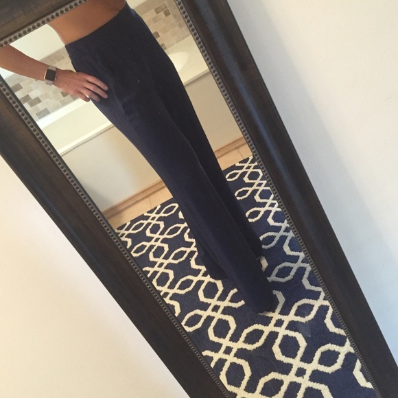 Navy slip on, wide leg pants with pockets