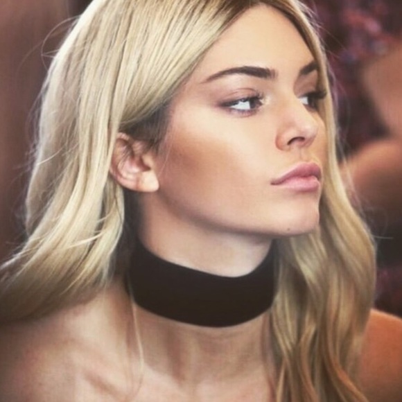 ••Thick Black Velvet Choker Brass Lobster Clasp•• - Picture 3 of 4