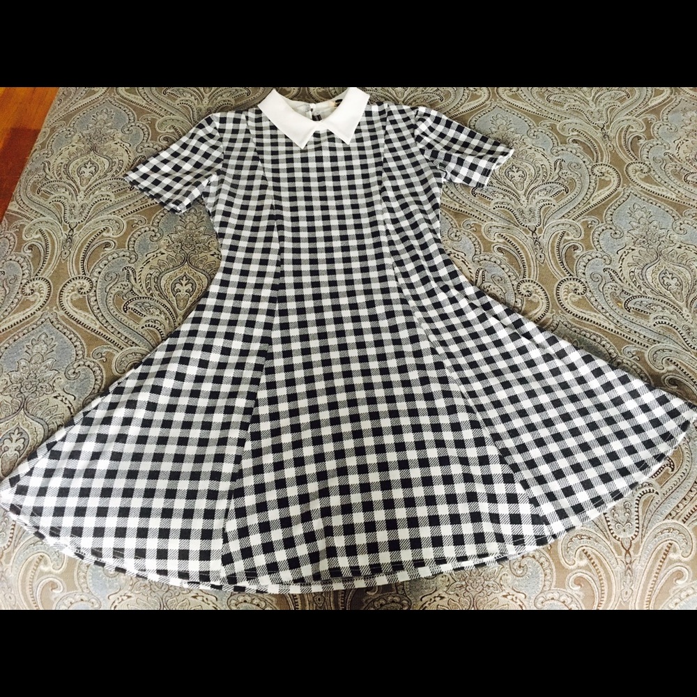 Black & White Peter Pan Dress