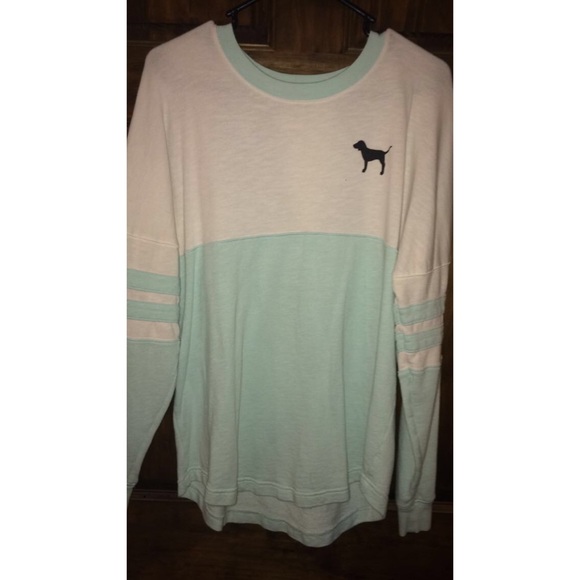 Comfy vs shirt 🌺🙂