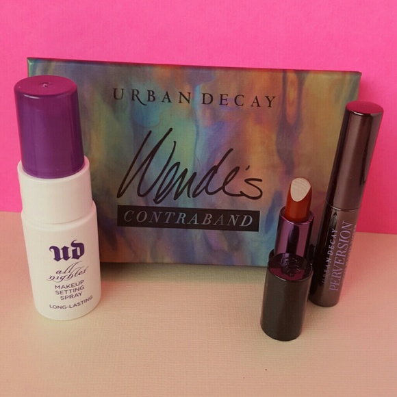 Urban Decay Wende's Contraband Set