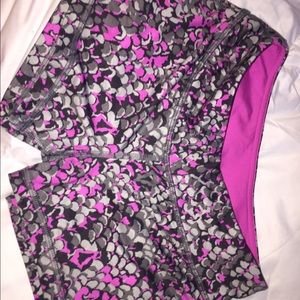 Ivivva spandex pink and gray scaled