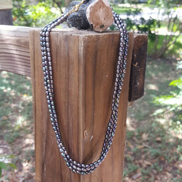 Black freshwater pearl necklace