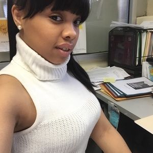 Meet your Posher, Diane