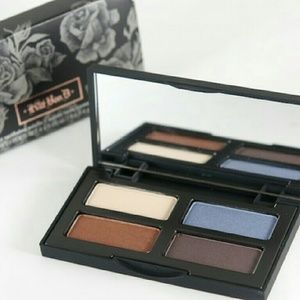 Kat Von D True Romance Palette in Little Saint