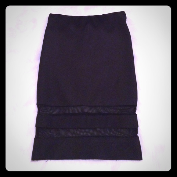H&M Divided Mesh Panel Midi Skirt. Size S.