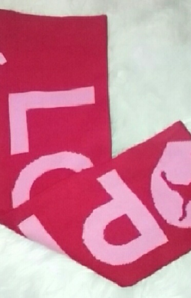 vs scarf