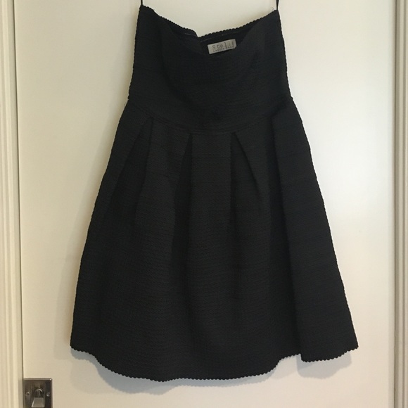 Stella Laguna Beach Dresses & Skirts - Stella strapless bandage dress. WORN ONCE