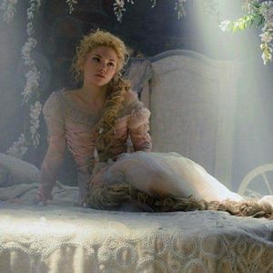 Meet your Posher, Idalia