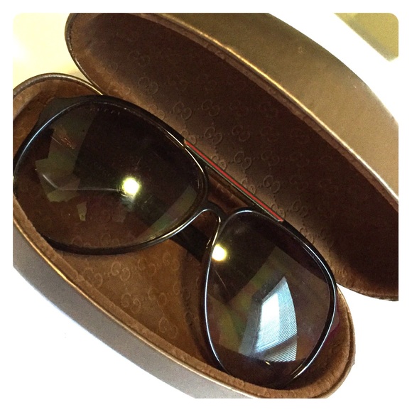 Tortoise Gucci sunglasses