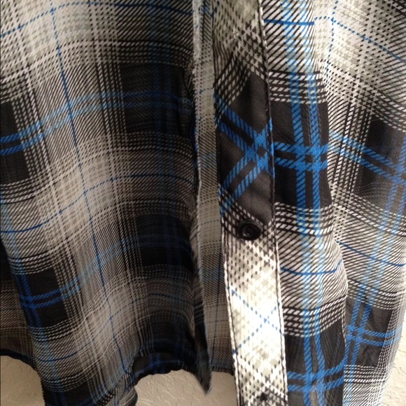 collared button down - Picture 3 of 3