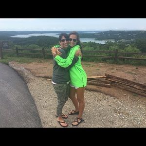 Meet your Posher, Holly