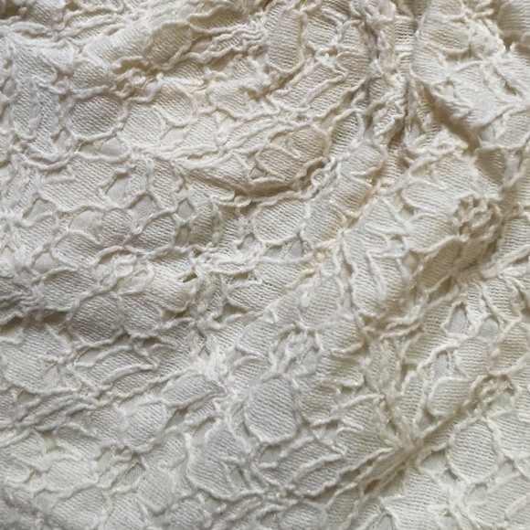 Shorts - Picture 2 of 3