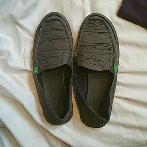 Grey Sanuk Shuffle slip on shoes size 10