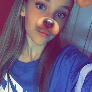 Meet your Posher, Nicole