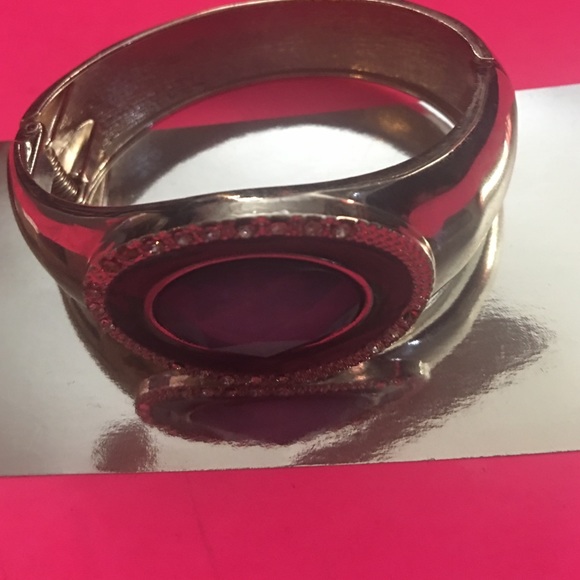 Bracelet - Picture 2 of 3