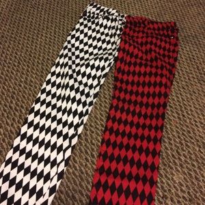 Black red and white checkered skinny jeans