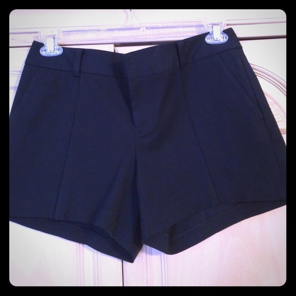 Lily Pulitzer Black shorts