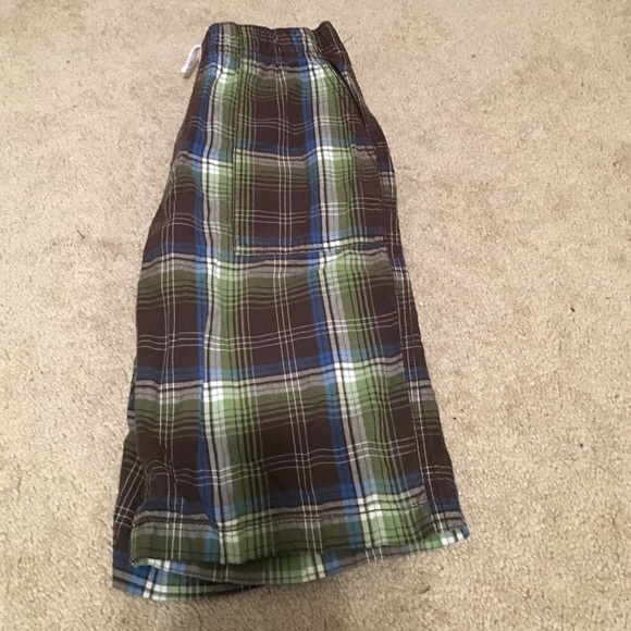 Shorts - Picture 3 of 3