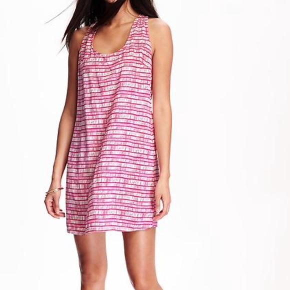 🌟Host Pick!🌟 Pink Printed Shift Dress
