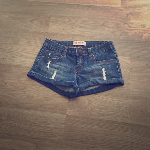 American style short shorts