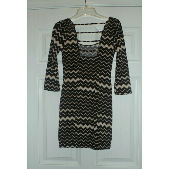 Dress - Picture 2 of 2