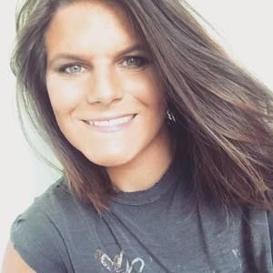 Meet your Posher, Casey