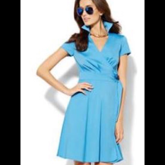 🎈NWT Blue Wrap Dress 🎈