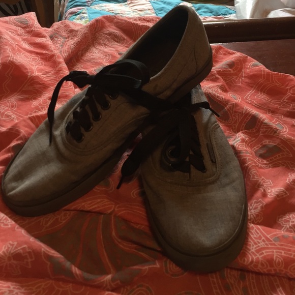 Vans Gray SZ 9 women SZ 7.5 Mens
