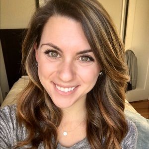 Meet your Posher, Jacqueline