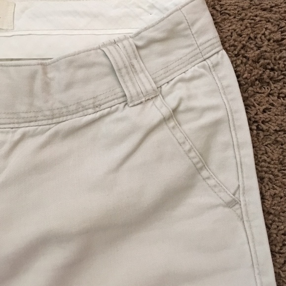 Abercrombie & Fitch Bermuda short - 6 - Picture 2 of 4