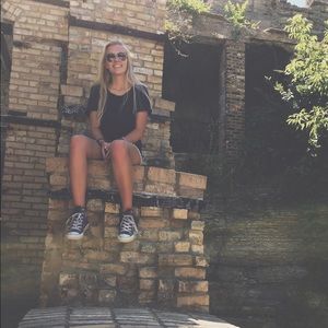 Meet your Posher, Brandi