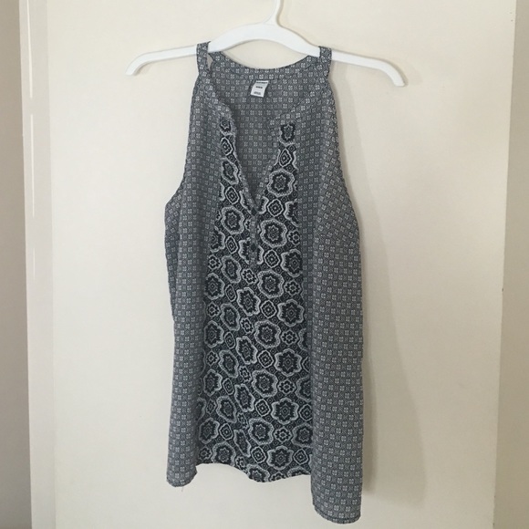Old Navy Tops - Tank