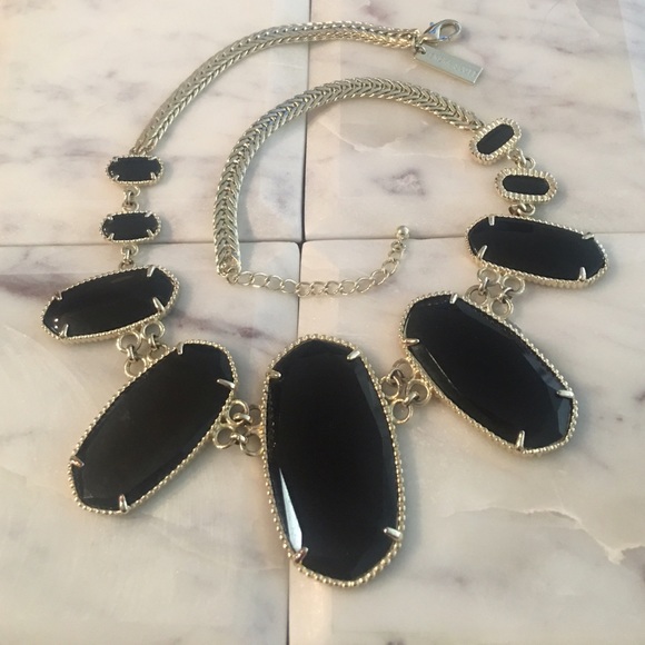 Kendra Scott Ginger Statement Necklace in Black
