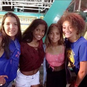 Meet your Posher, Ajiona