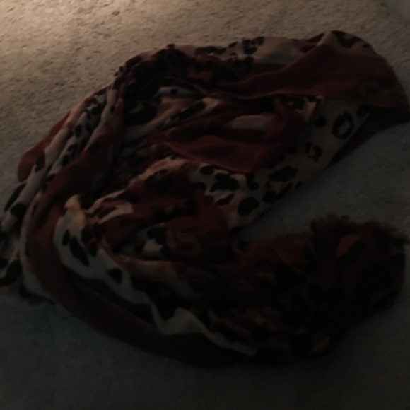 Scarf - Picture 1 of 1