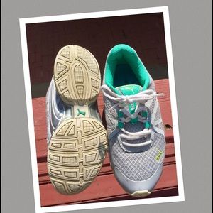 Puma size 7 used, but still in great condition