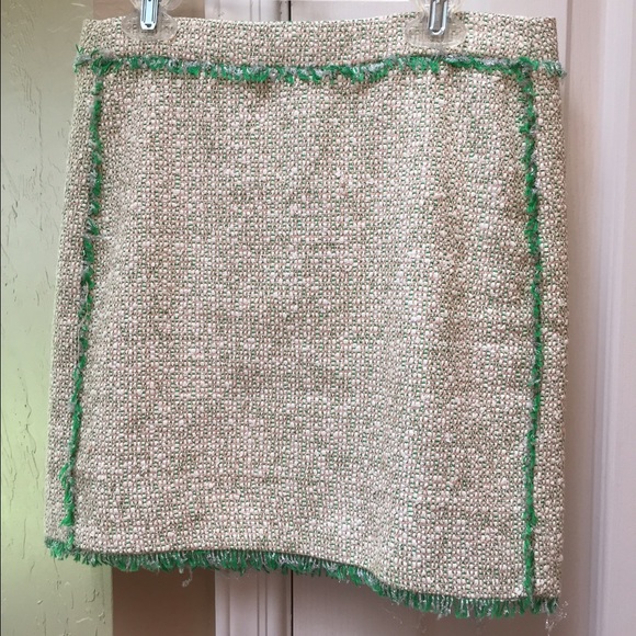JCrew tweed skirt, size 0. Fitted. Great condition