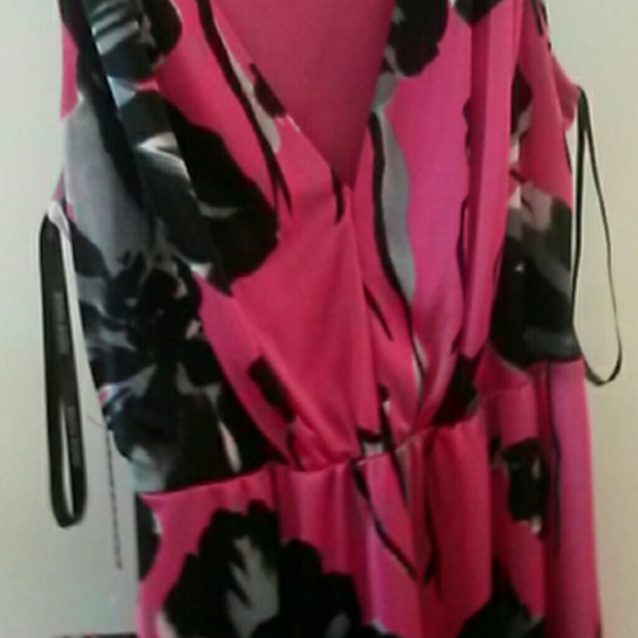 Summer Dress - Picture 2 of 3