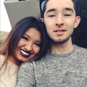 Meet your Posher, Leslie