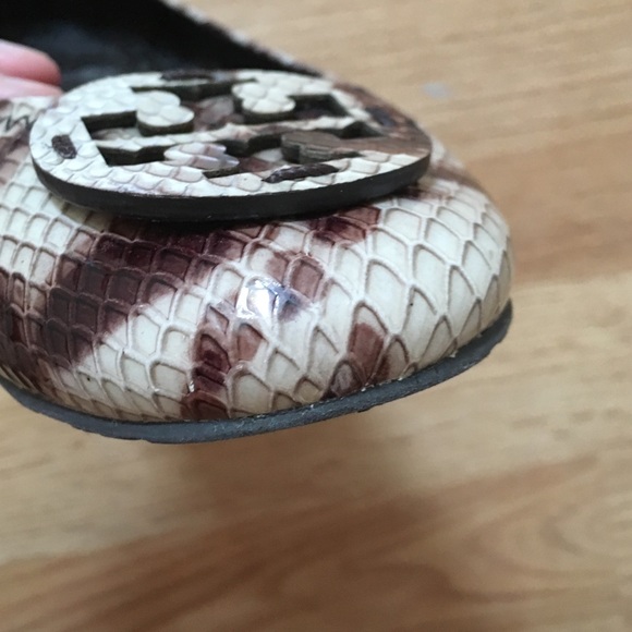 -SOLD ON MERC- Snake print Tori Burch flats - Picture 4 of 4