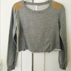 NWOT Zara Grey and tan cropped and fitted sweater