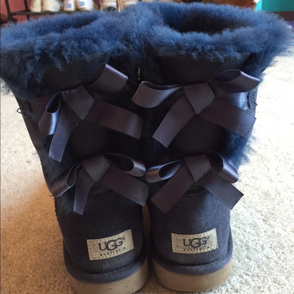 UGG Shoes - Navy blue uggs