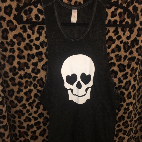 Gray skull lightweight muscle tank top