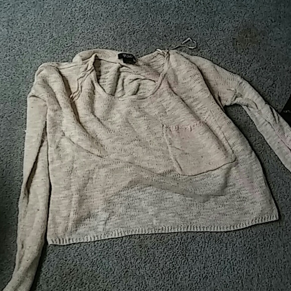 Cropped sweater - Picture 1 of 2