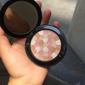 Guerlain compact pressed powders