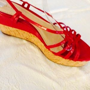 NWOT Ann Taylor patent leather platform sandals